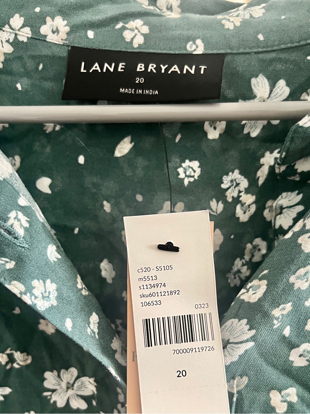 Lane Bryant Floral No Peek Collection Blouse Button Up Casual NWT SZ 20 Teal - Picture 6 of 9
